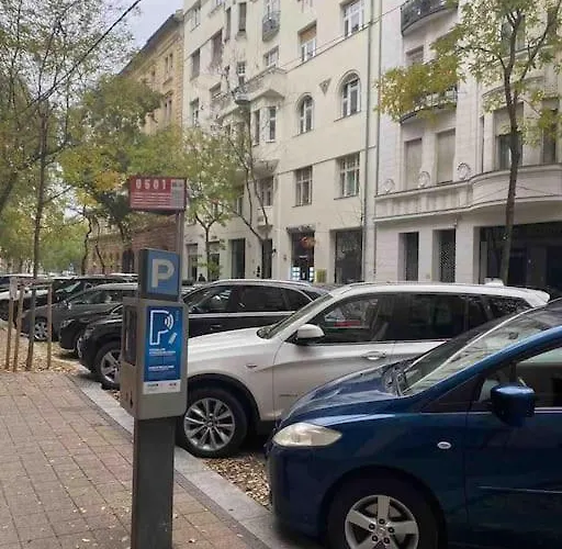 11# Sunflower Cozy Apartament Budapesta