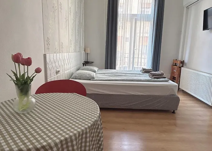 11# Sunflower Cozy Apartament